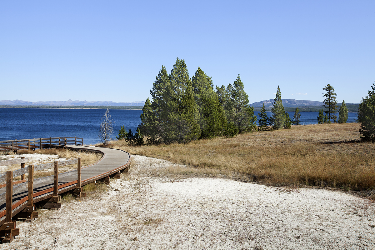 West Thumb Geyser Basin2